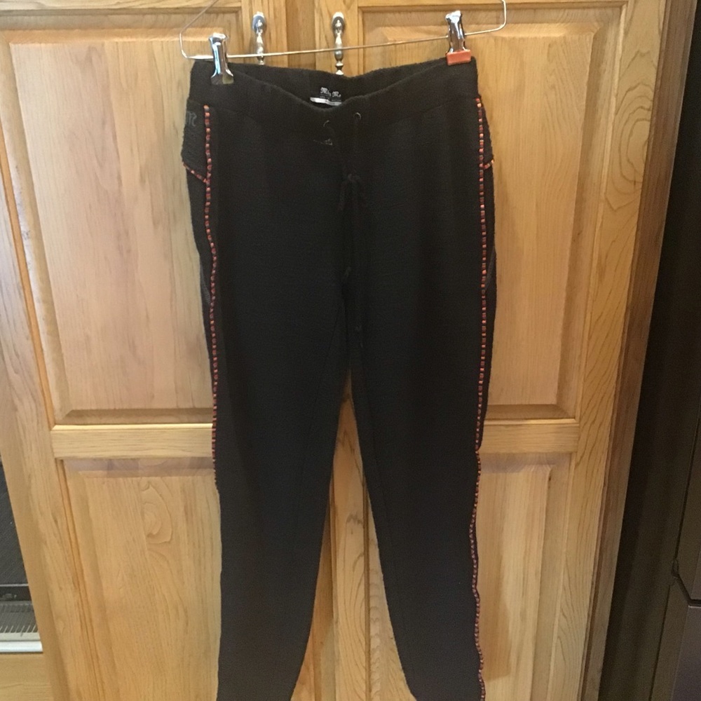 Miss Me Black Lounge with Multicolored Trim Medium